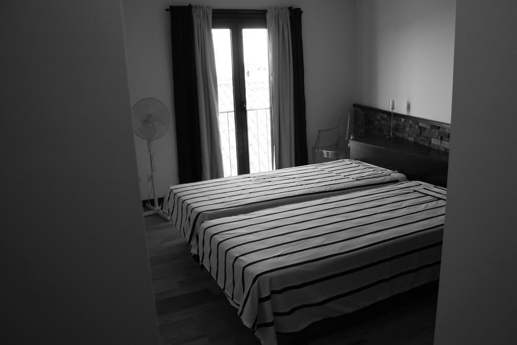 Casas Do Bairrinho Guest House Sambade Room photo